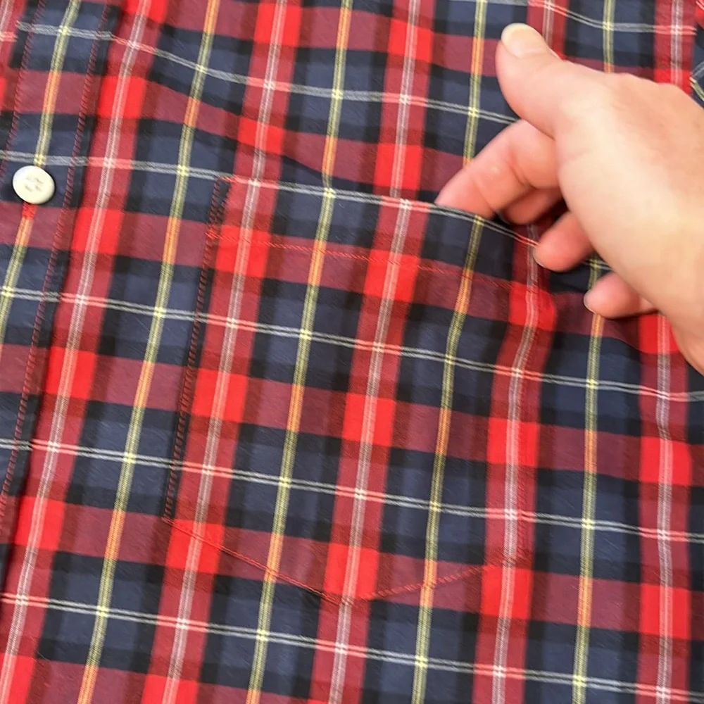J Crew Red Plaid Long Sleeve Button Down Shirt 100% Cotton Mens’s Size Large